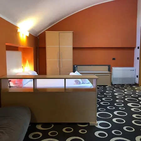 Ih Select Hotel