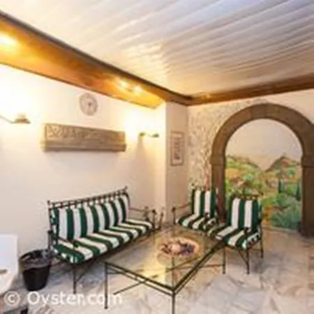 Ih Select Hotel 3*