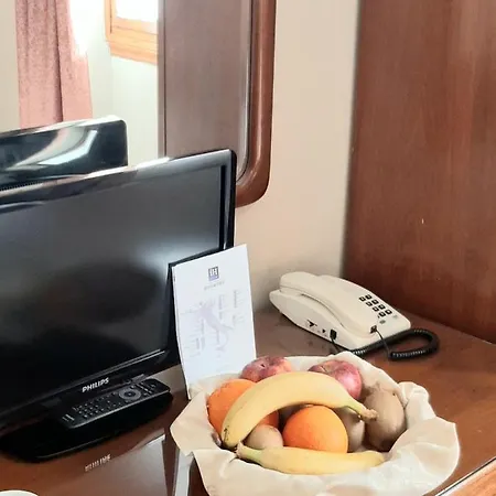 Ih Select Hotel 3*