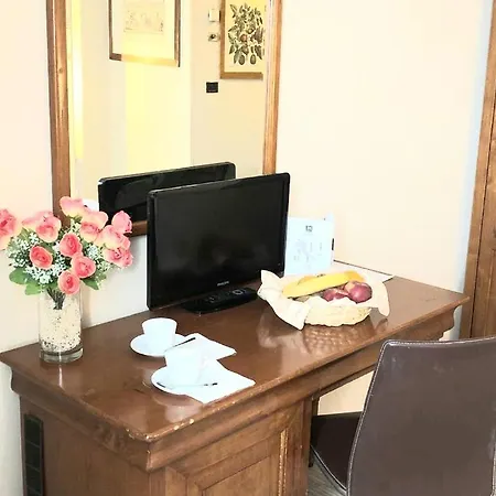 Ih Select Hotel