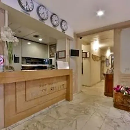 Hotel Ih Select
