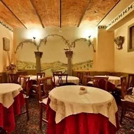 Hotel Ih Select