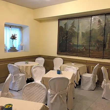 Ih Select Hotel