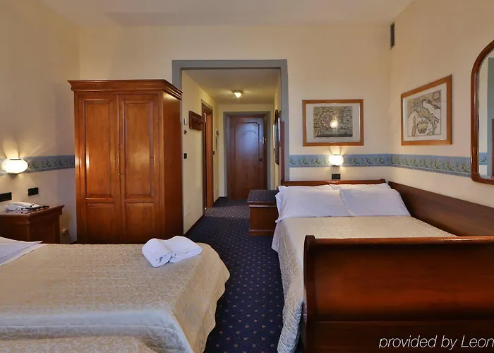 Ih Select فندق 3*