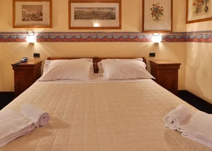 Ih Select فندق فلورنس