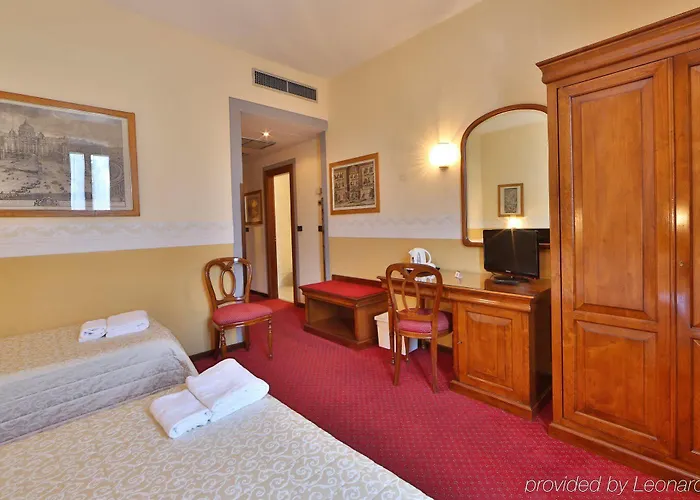 Hotel Ih Select